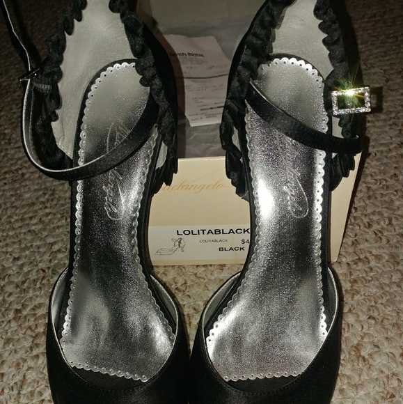 BLACK SATIN DRESS SHOE - Picture 2 of 5